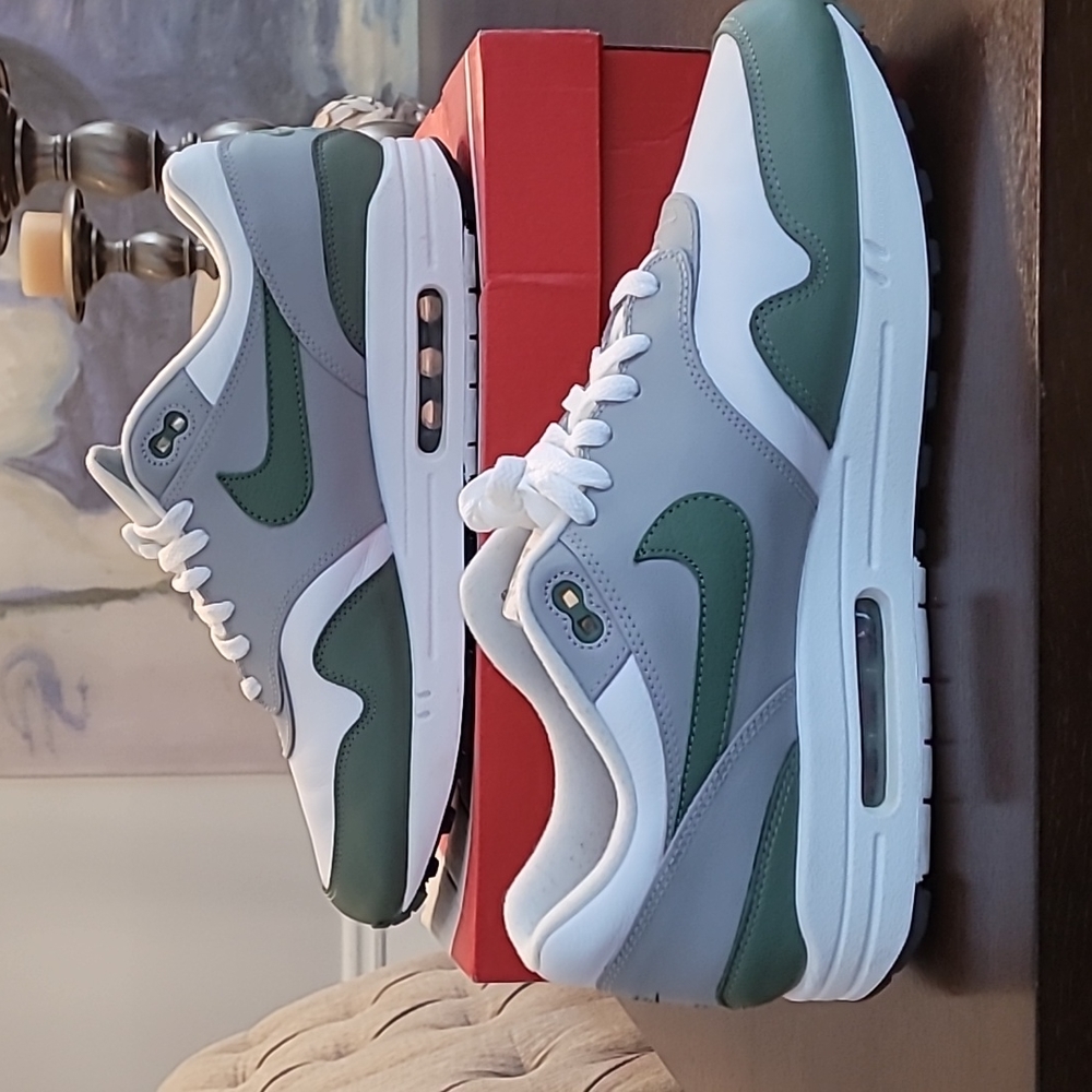 Airmax 1